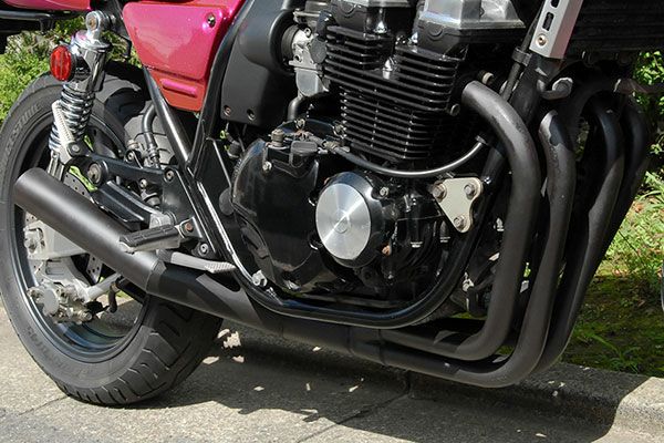 XJR400/S/R/R2イカシタショート管ZZYA管(ジーヤ管)ブラック | ゼット