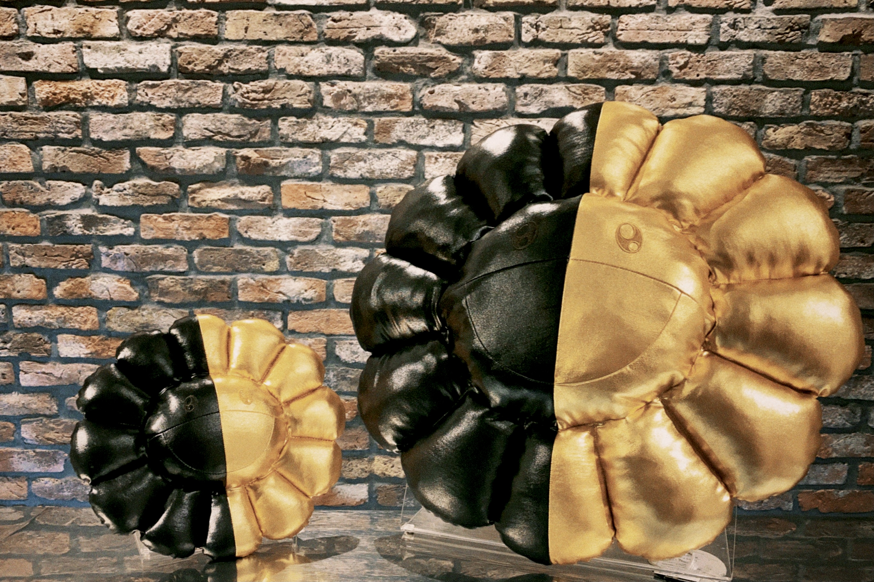 村上隆】カイカイキキ Youtuberヒカルコラボクッション 60cm smart