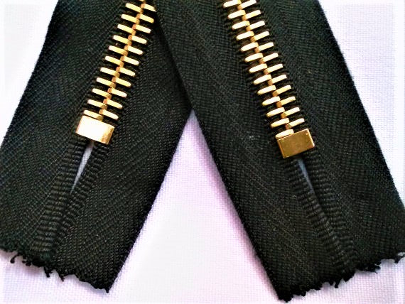 Black Riri Zipper 7 Inches 8MM Brass Teeth Closed Bottom — ZipUpZipper