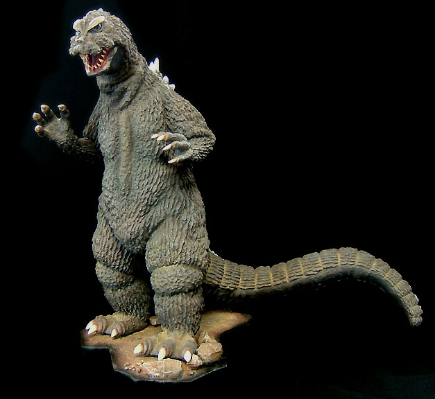 井上アーツ。キンゴジ ソフビ パラダイス 組み立て済み 井上アーツ