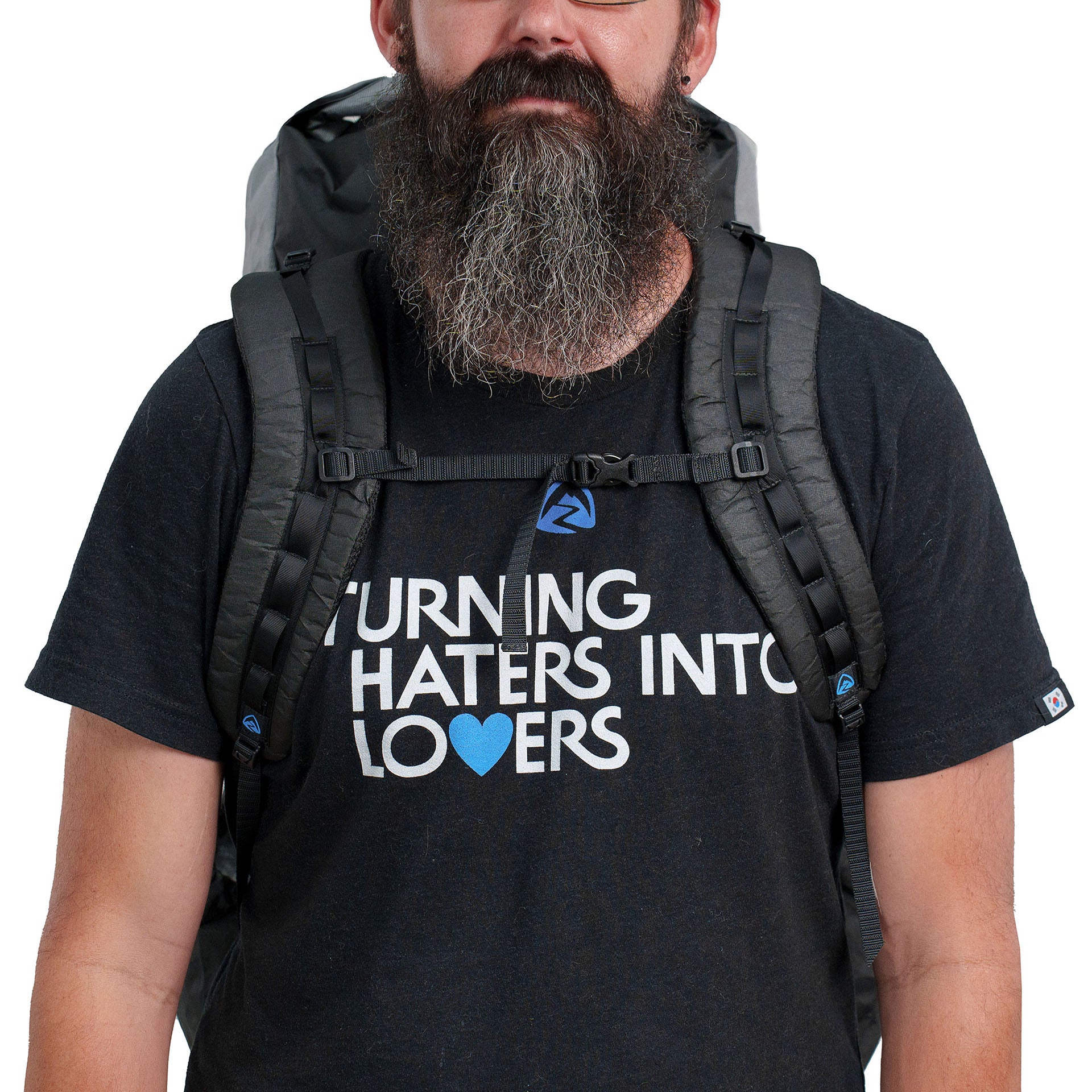 zpacks-super-nero-2-03_2048x.