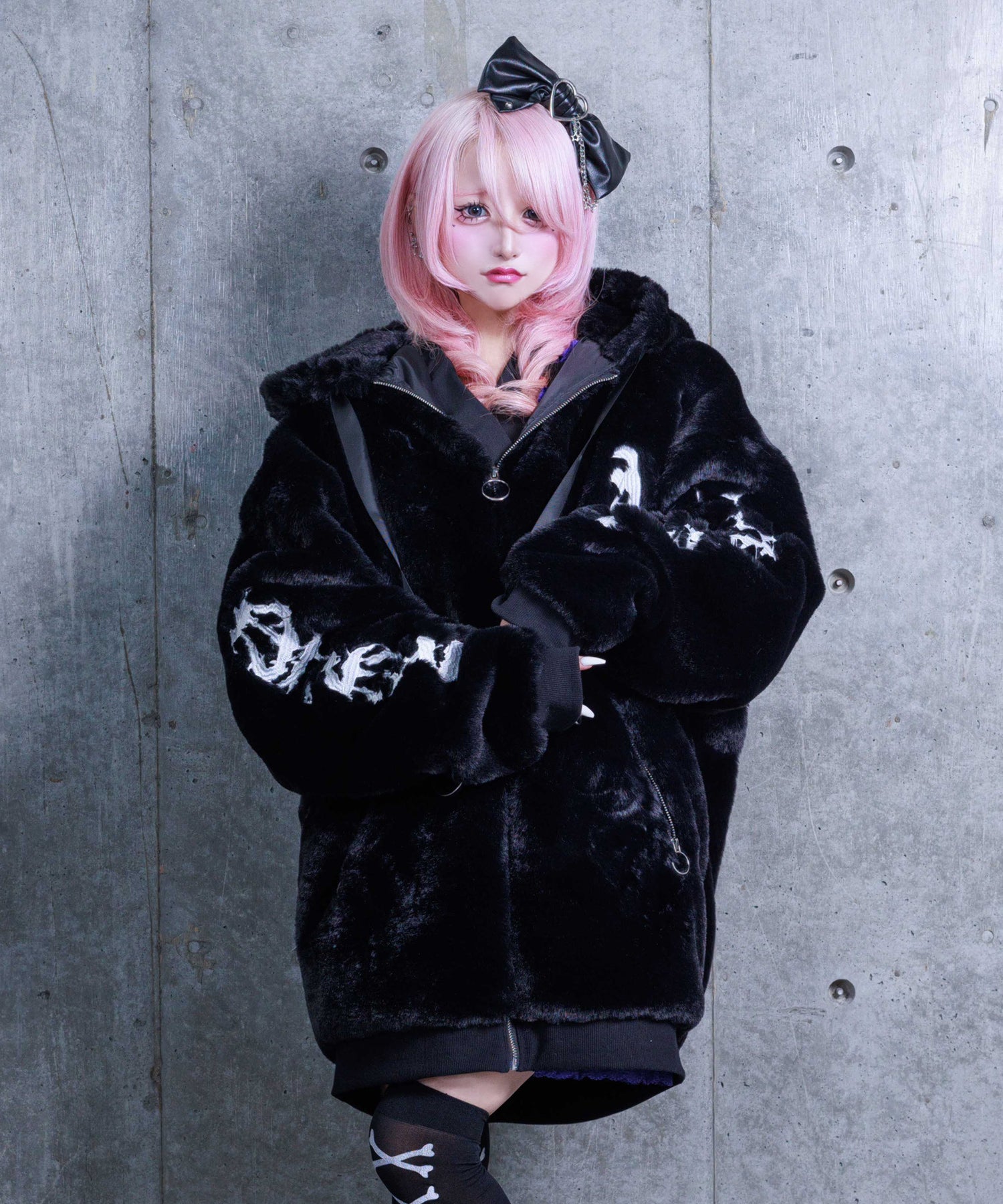 ロゴ刺繍ファーZIPコート– A AM STUDIO