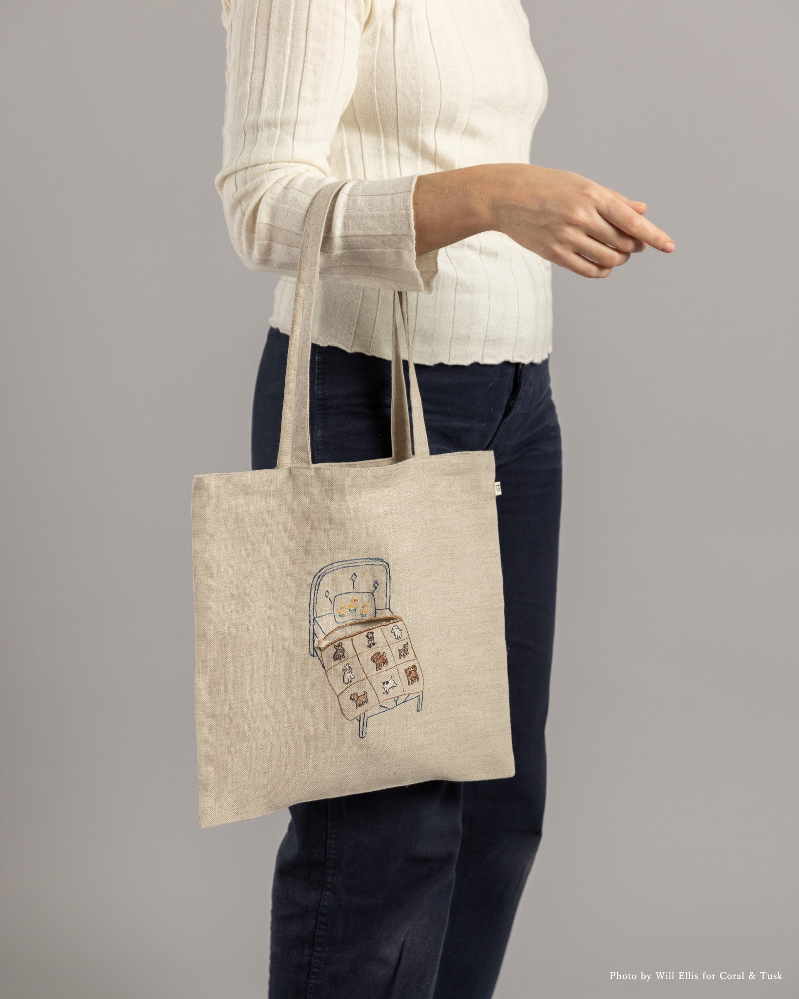 Coral & Tusk x 猫村さん】ポケットトートバッグ (人形付き) – ATELIER