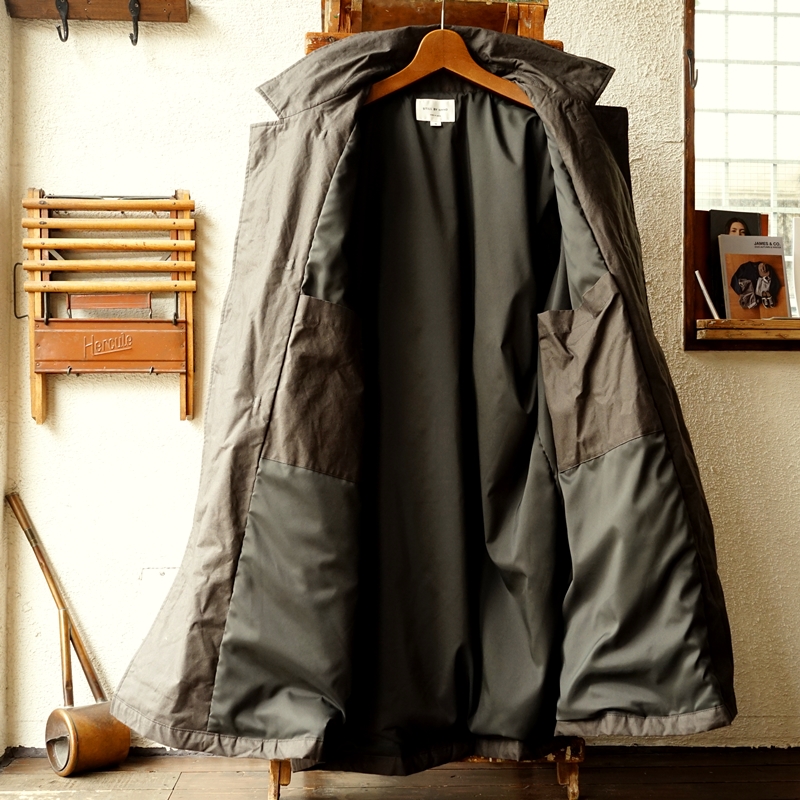 STILL BY HAND シンサレート中綿を入れたコットン素材のダッフルコート