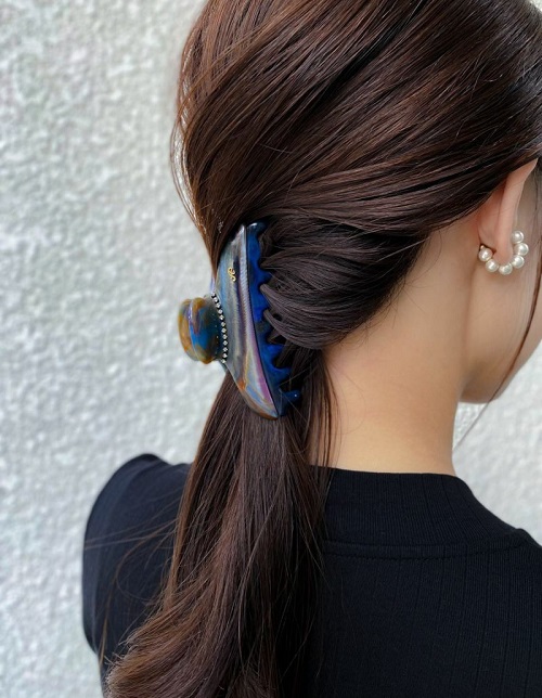 特集』大人のための簡単ヘアアレンジ15選 | ヘアアクセサリーブランド