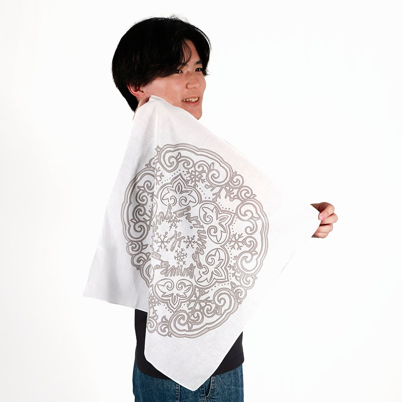 スワトウ柄ハンカチ