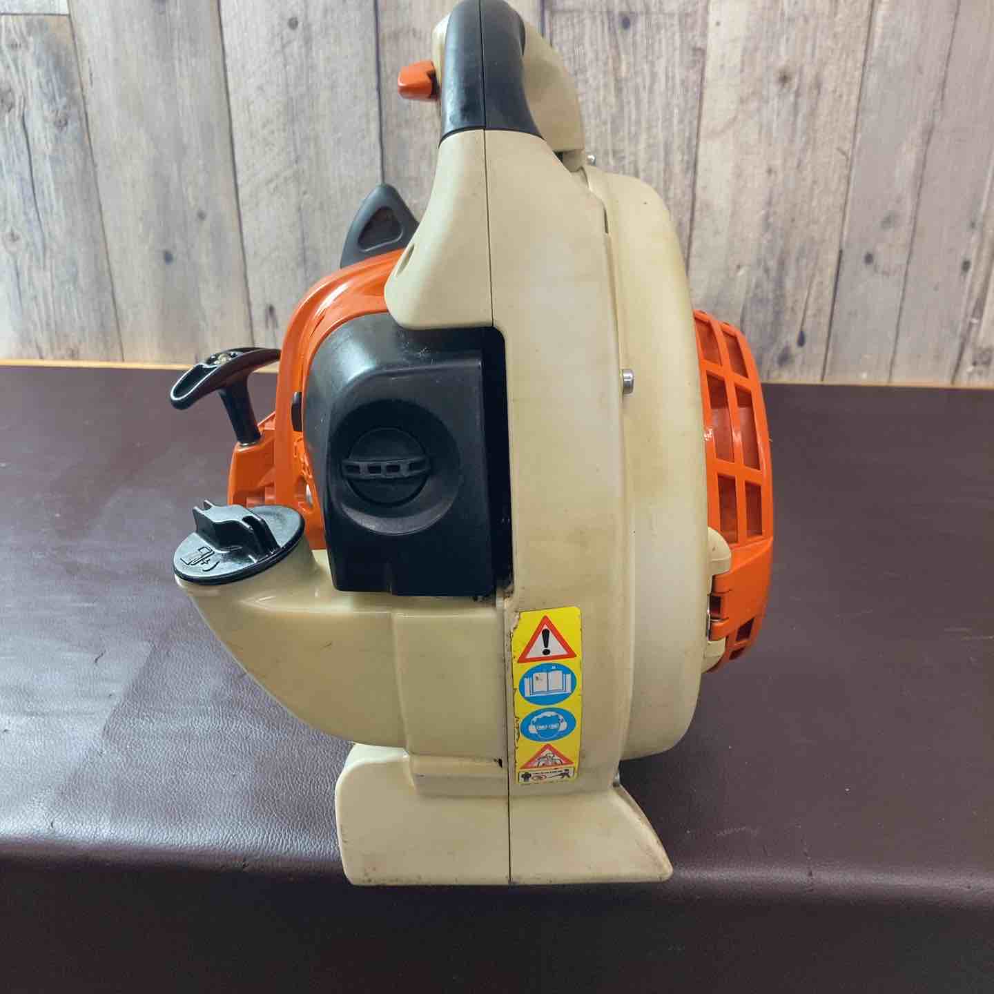 中古品】スチール(STIHL) エンジンブロア BG86C 送風機 2サイクル