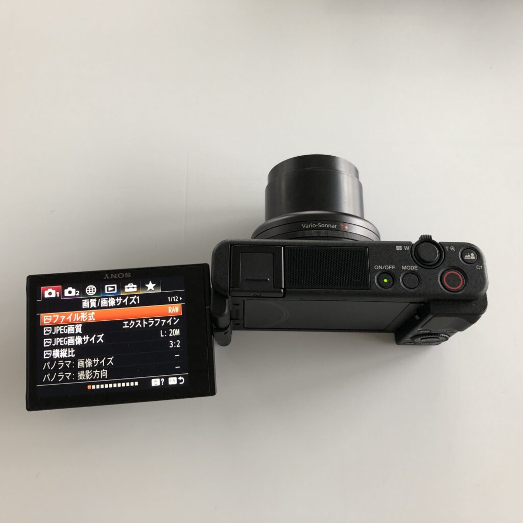 レビュー】SONY VLOGCAM ZV-1が今でも通用する理由 5選【スペック