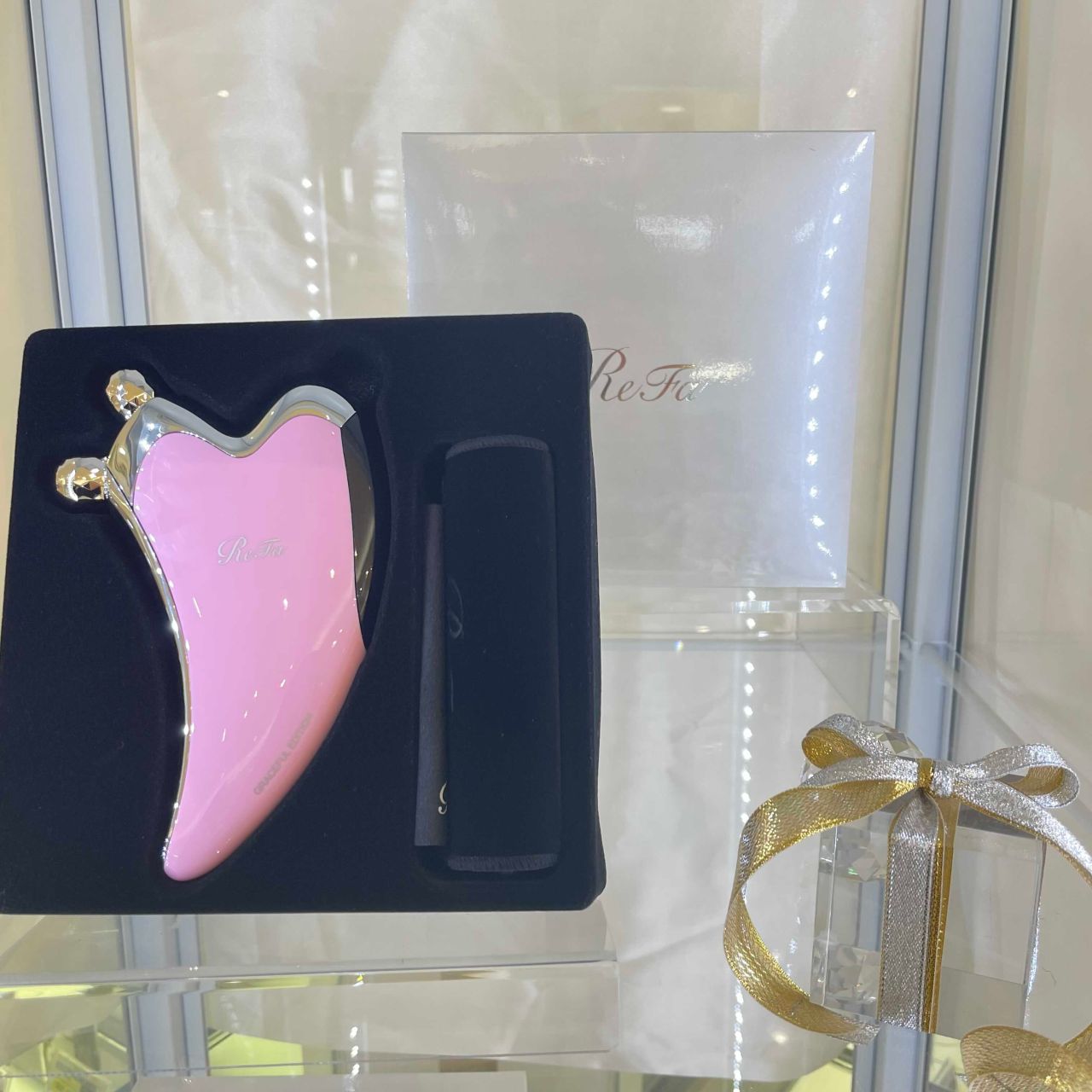 ReFa 美顔器 ピンク 収納ケース付き カッサ 未使用 ReFa 美顔器 ピンク