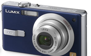 Panasonic -LUMIXFX7-