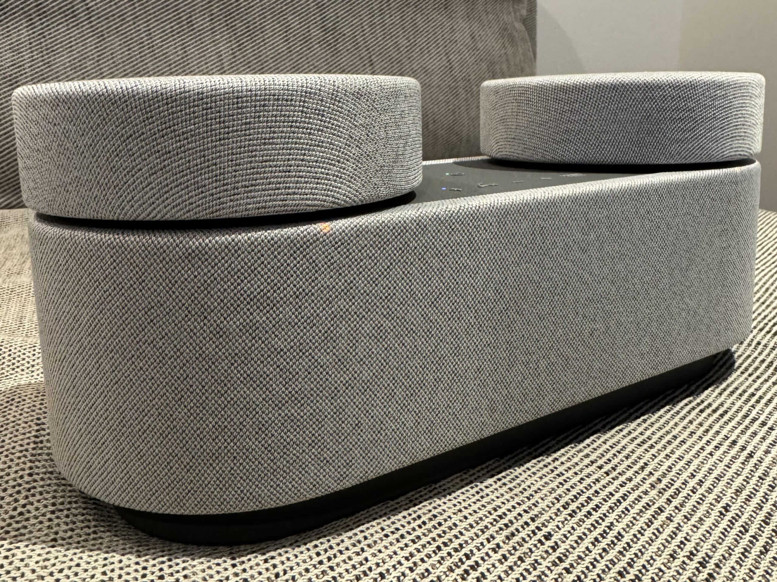 SONY HT-AX7レビュー！自宅を映画館に変える次世代スピーカーの魅力を