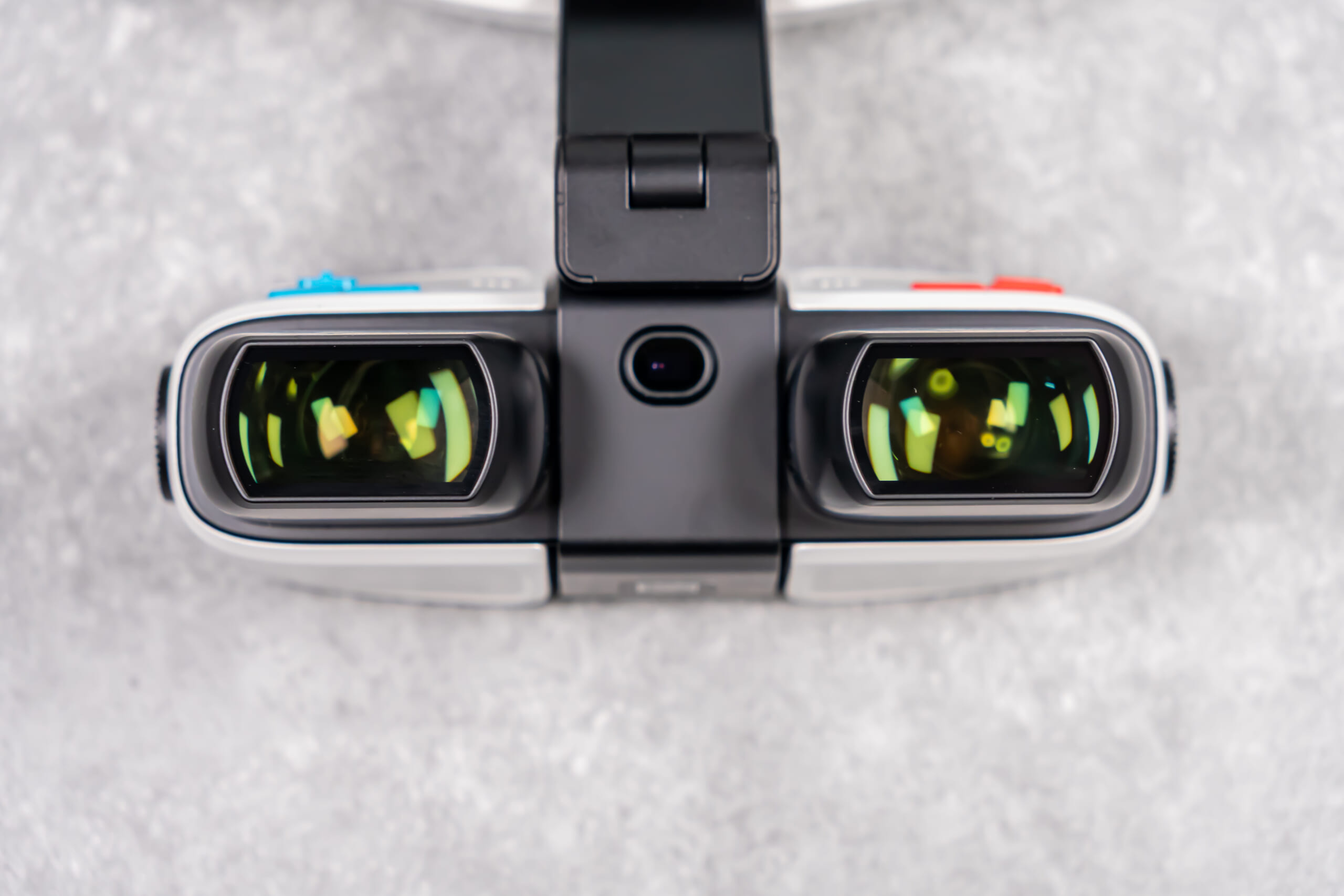 GOOVIS Artレビュー！軽量で気軽に使えるゴーグル型ディスプレイ