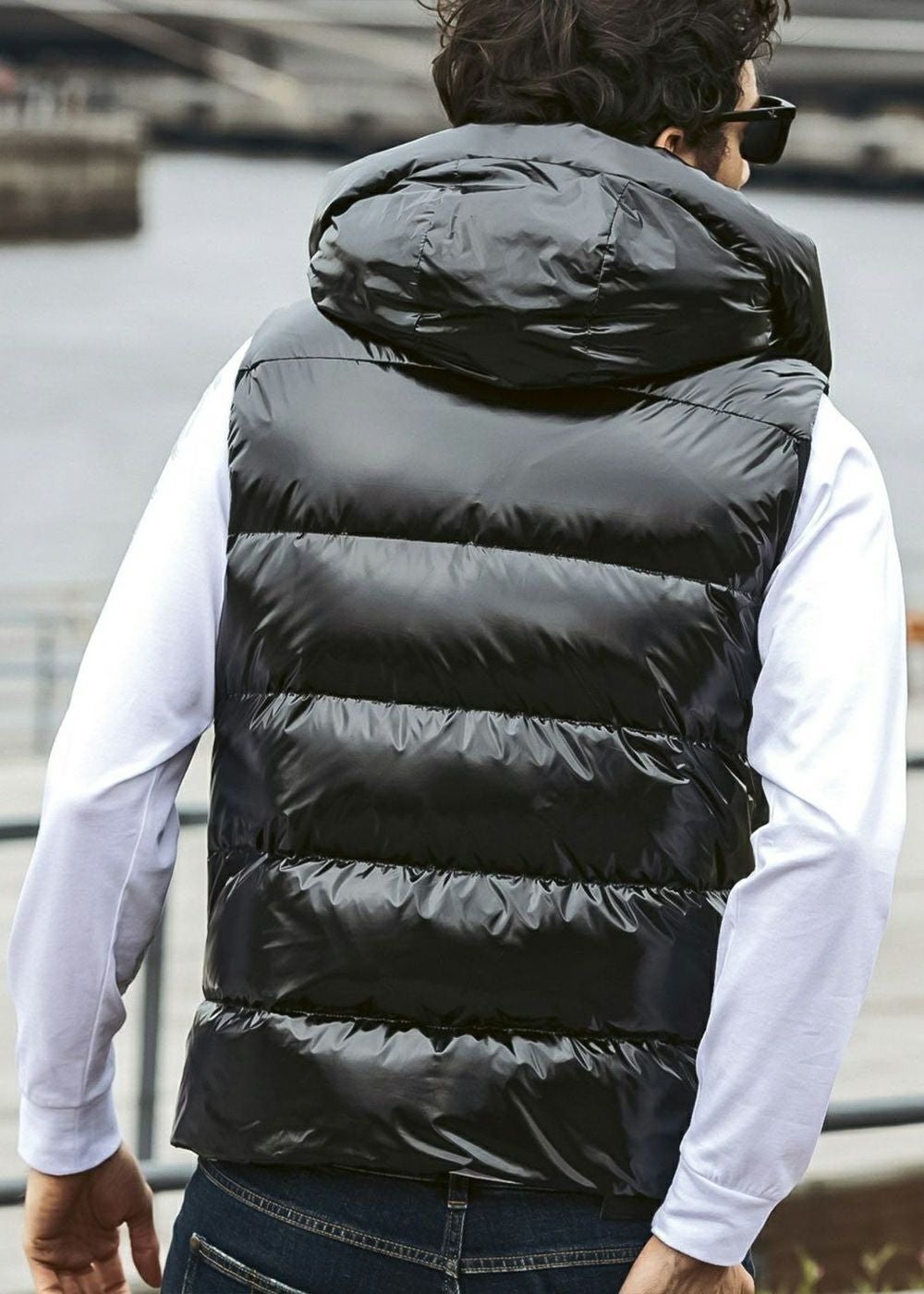 LOGO ZIP DOWN VEST | adamsJUGGLER（アダムスジャグラー）公式