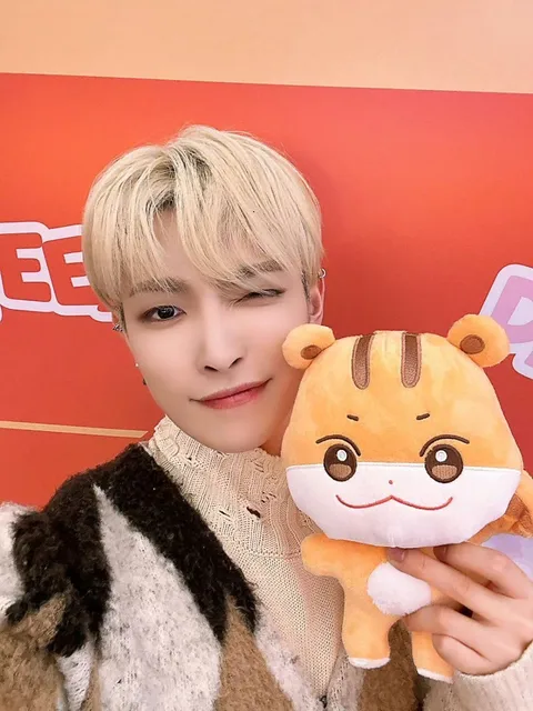 Ateez aniteez-柔らかいぬいぐるみ,カワイイぬいぐるみ,韓国の室内装飾