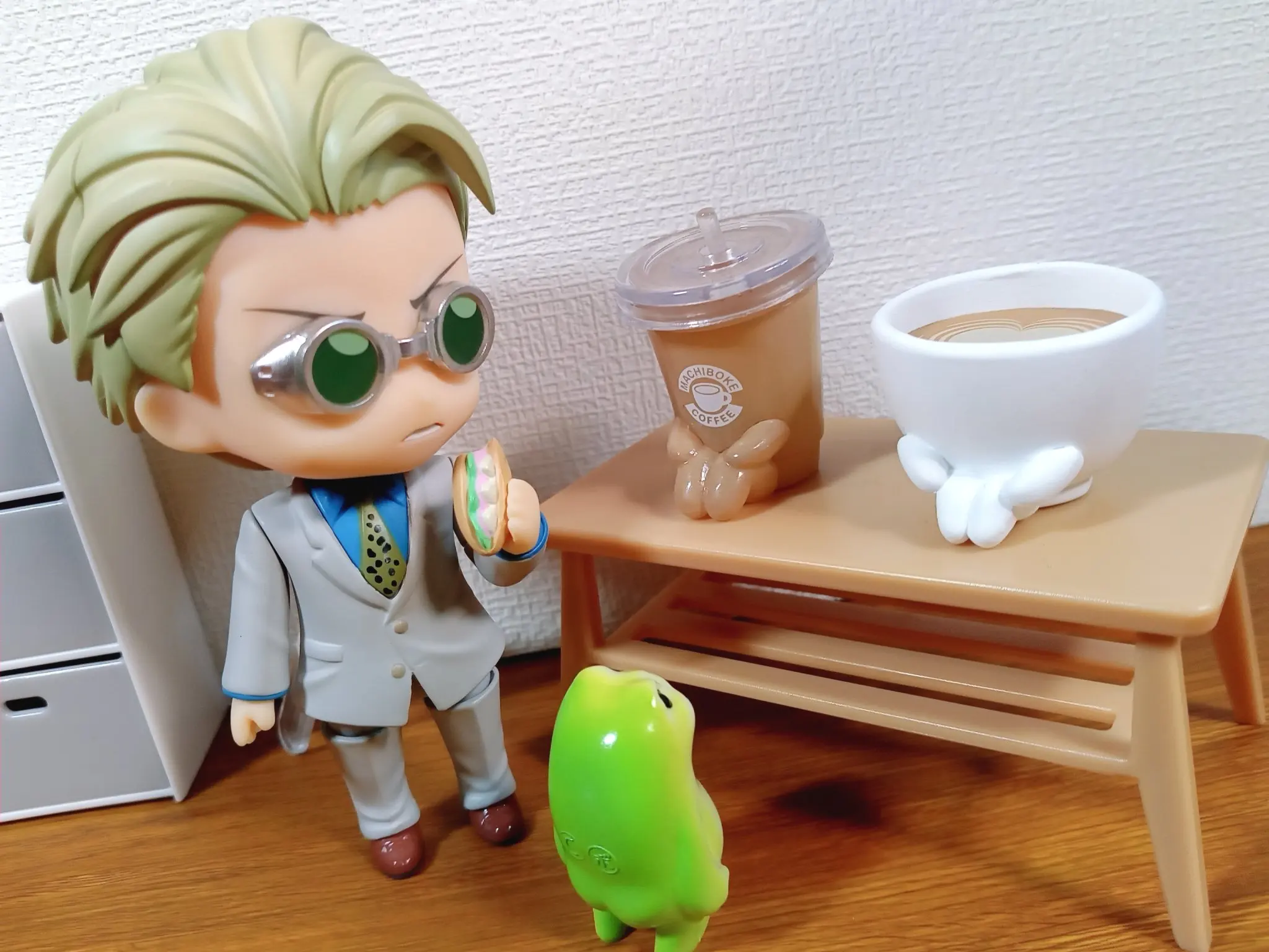 Original capsule toys Machiboke Cafe coffee shop latte Matcha