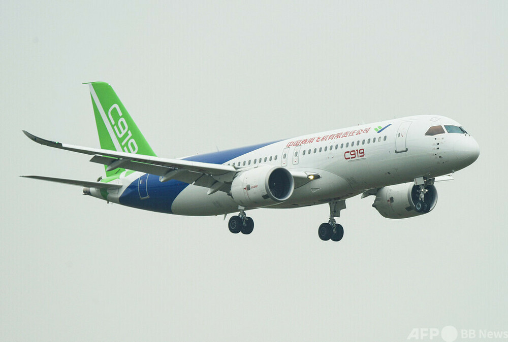 世界初 中国国産旅客機C919「一番機」のエンジンを換装 写真1枚 国際