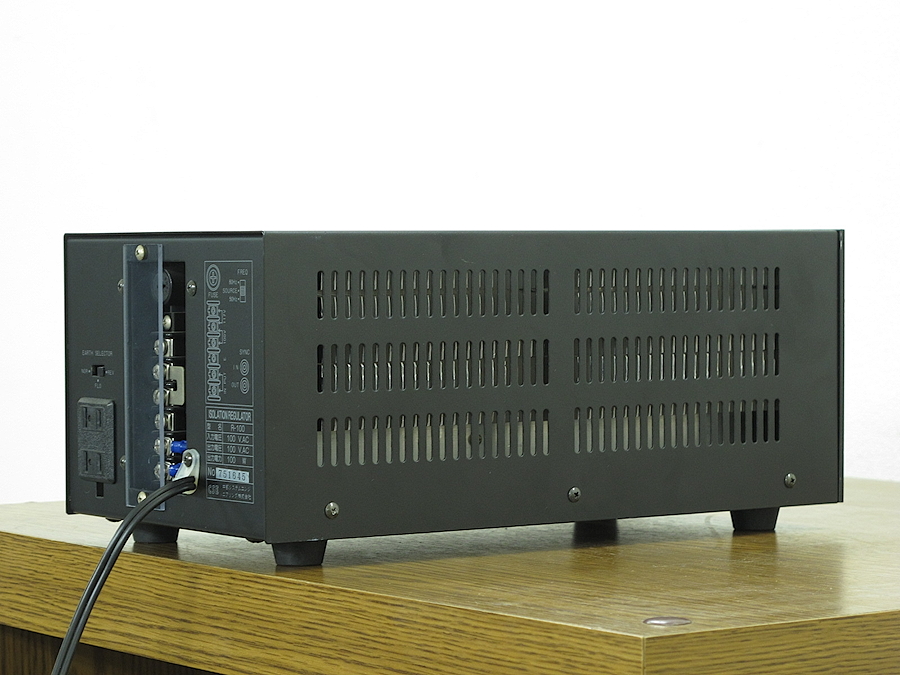 CSE R-100 電源 アイソレーションレギュレーター @31200 / 中古