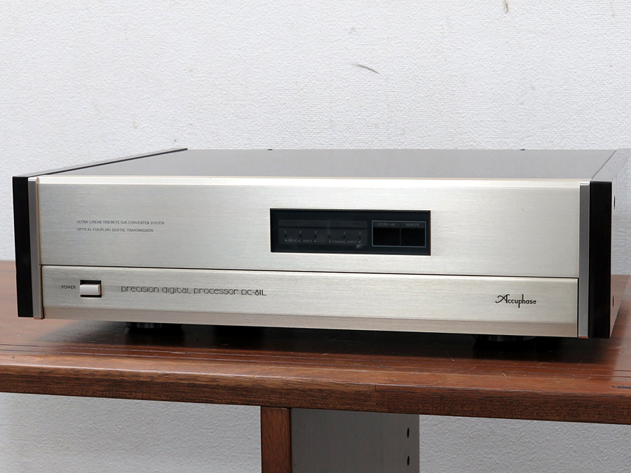 アキュフェーズ Accuphase DC-81L D/Aコンバーター @33424 / 中古