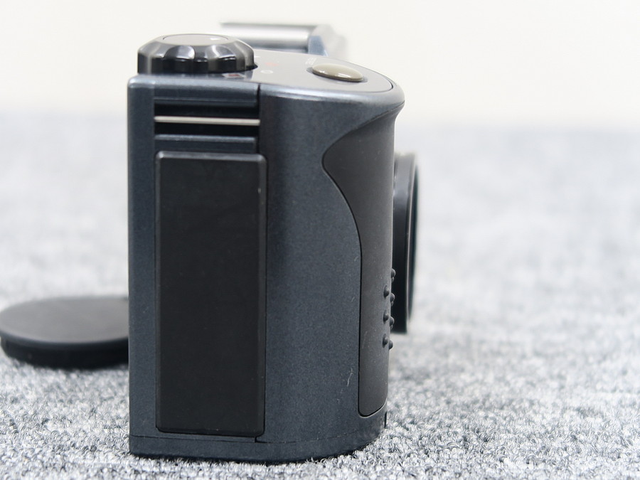 NEC Avio 赤外線テクノロジー Thermo Shot F30W カメラ @41433 / 中古