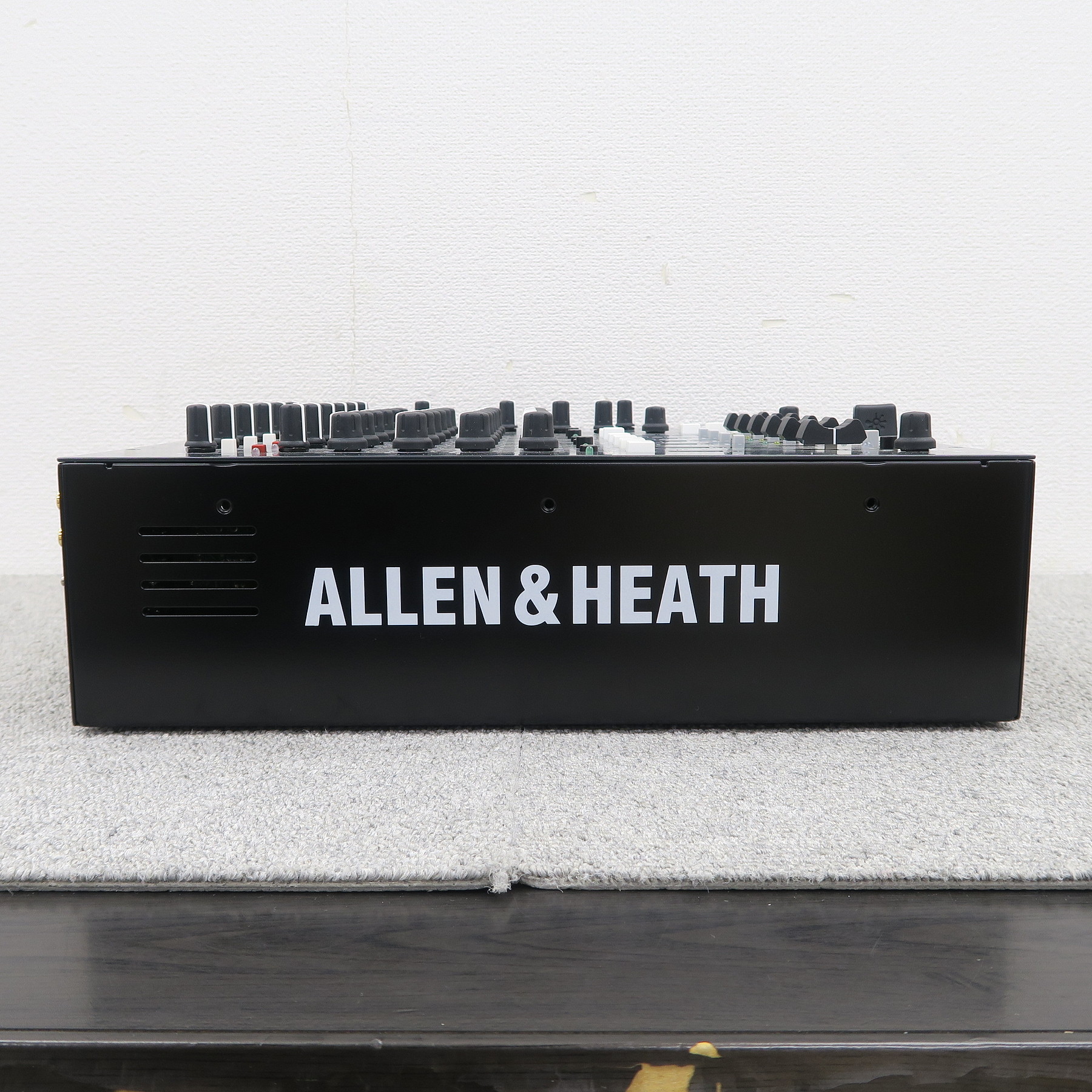 Aランク】Allen&Heath XONE:62 DJミキサー アレンアンドヒース @57475