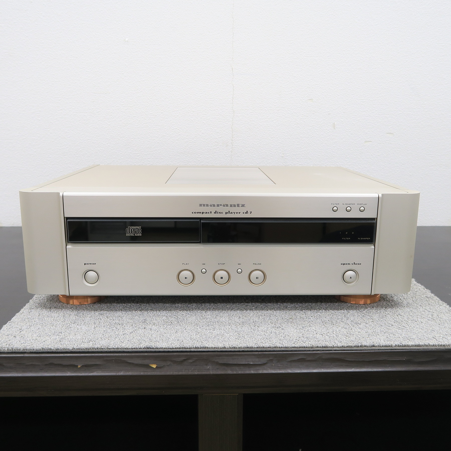 ジャンク】Marantz CD-7 CDデッキ マランツ @55572 / 中古オーディオ