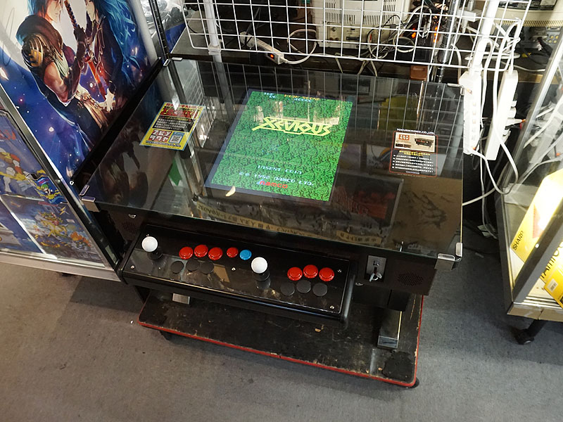 テーブル型ビデオゲーム筐体の令和モデル「TAKUYA」の実機展示スタート