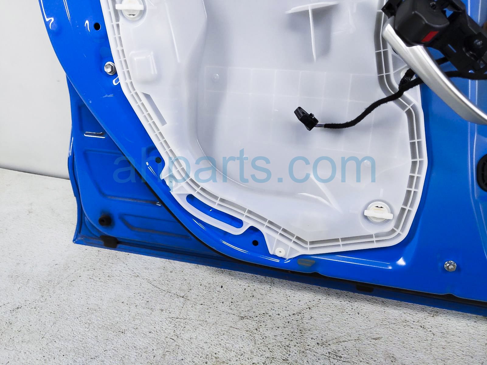 2019 Toyota Corolla Front Driver Door - Blue - No Mirror/trim