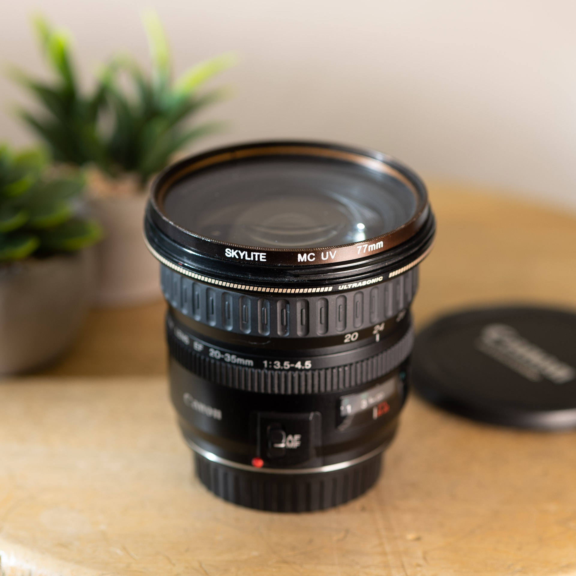 Canon EF 20-35mm F3.5-4.5 USM - Aidan Samuels Photography