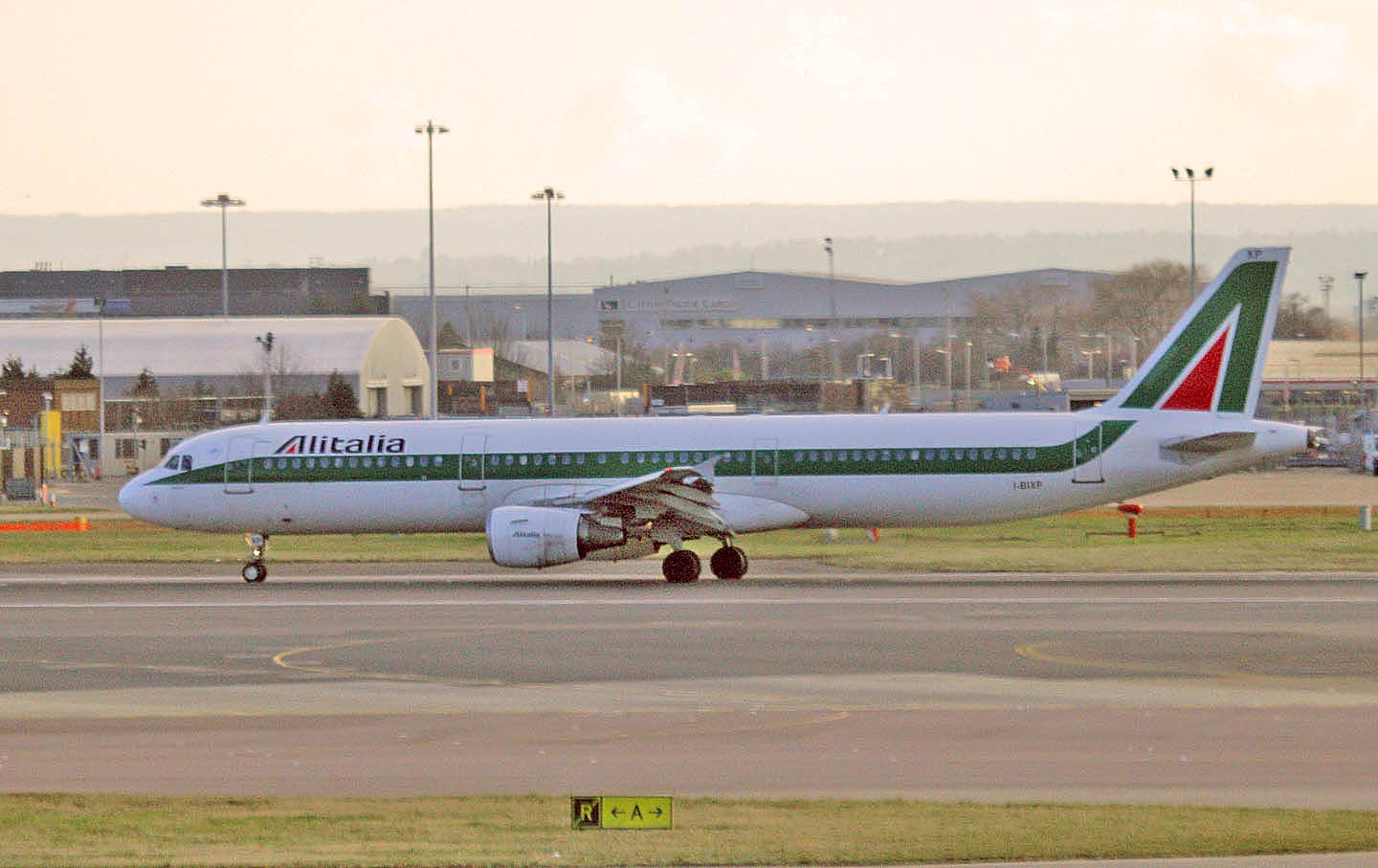 アリタリア-イタリア航空 Alitalia - Compagnia Aerea Italiana(AZ/AZA