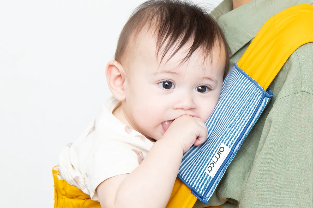 助産師おすすめ抱っこ紐専用よだれカバー｜エアリコ公式