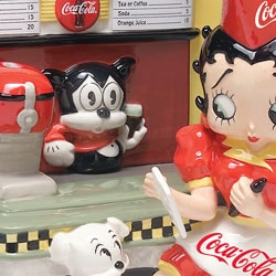 Limited Edition Betty Boop Cookie Jar - Bed Bath & Beyond - 1653739
