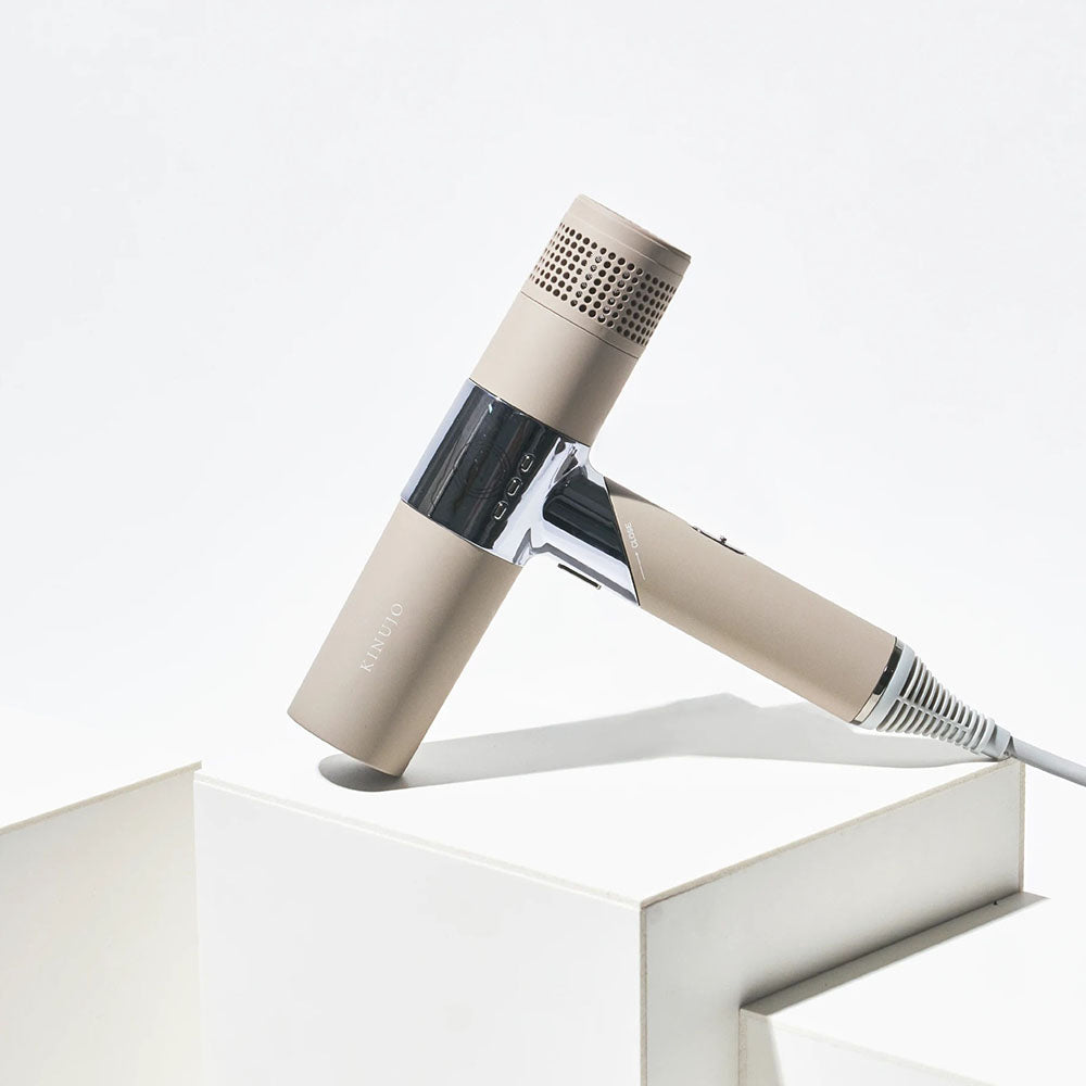KINUJO Hair Dryer(ヘアドライヤー)ホワイト – AOYAMA GIFT SALON