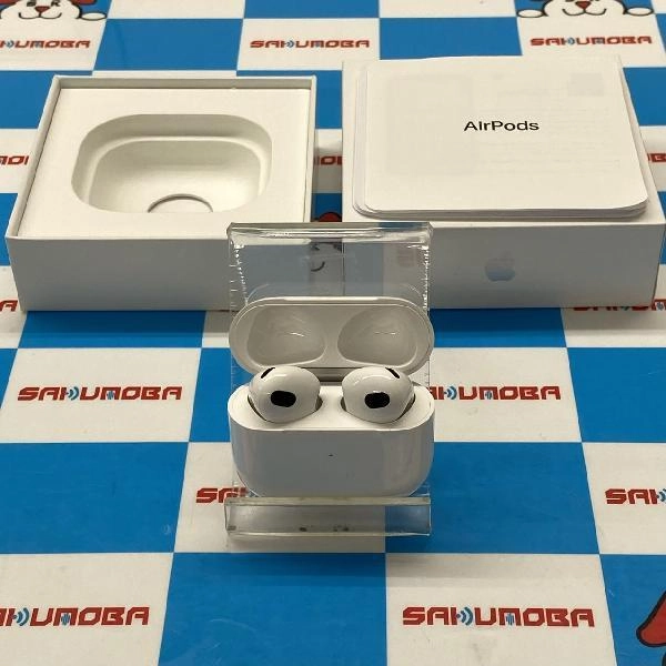 Apple AirPods 第3世代 Lightning充電ケース付き MPNY3J/A A2897 美品