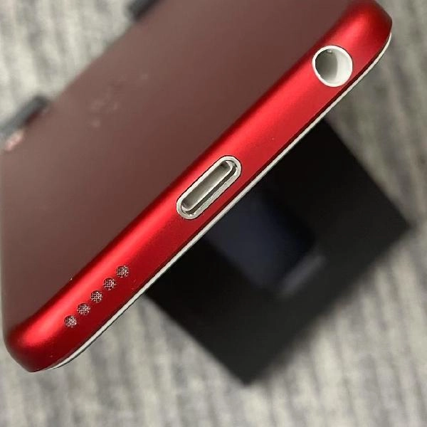 iPod touch 第7世代 32GB MVHX2J/A A2178 美品 レッド | 中古スマホ