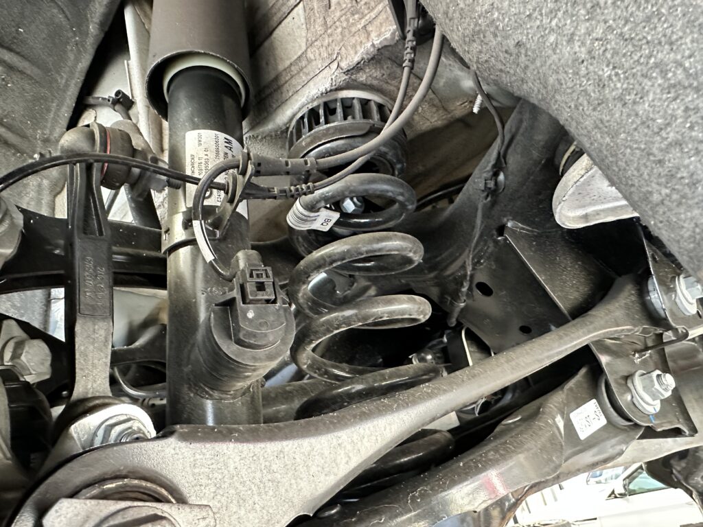 G20 M340i xDriveに3DDesign ローダウンスプリング。 - ALLZU