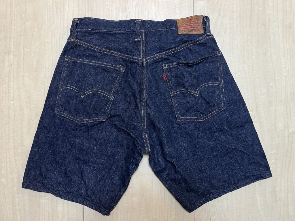 夏のデニムショーツはこれ!ウェアハウスのDD1550をレビュー - 30代服