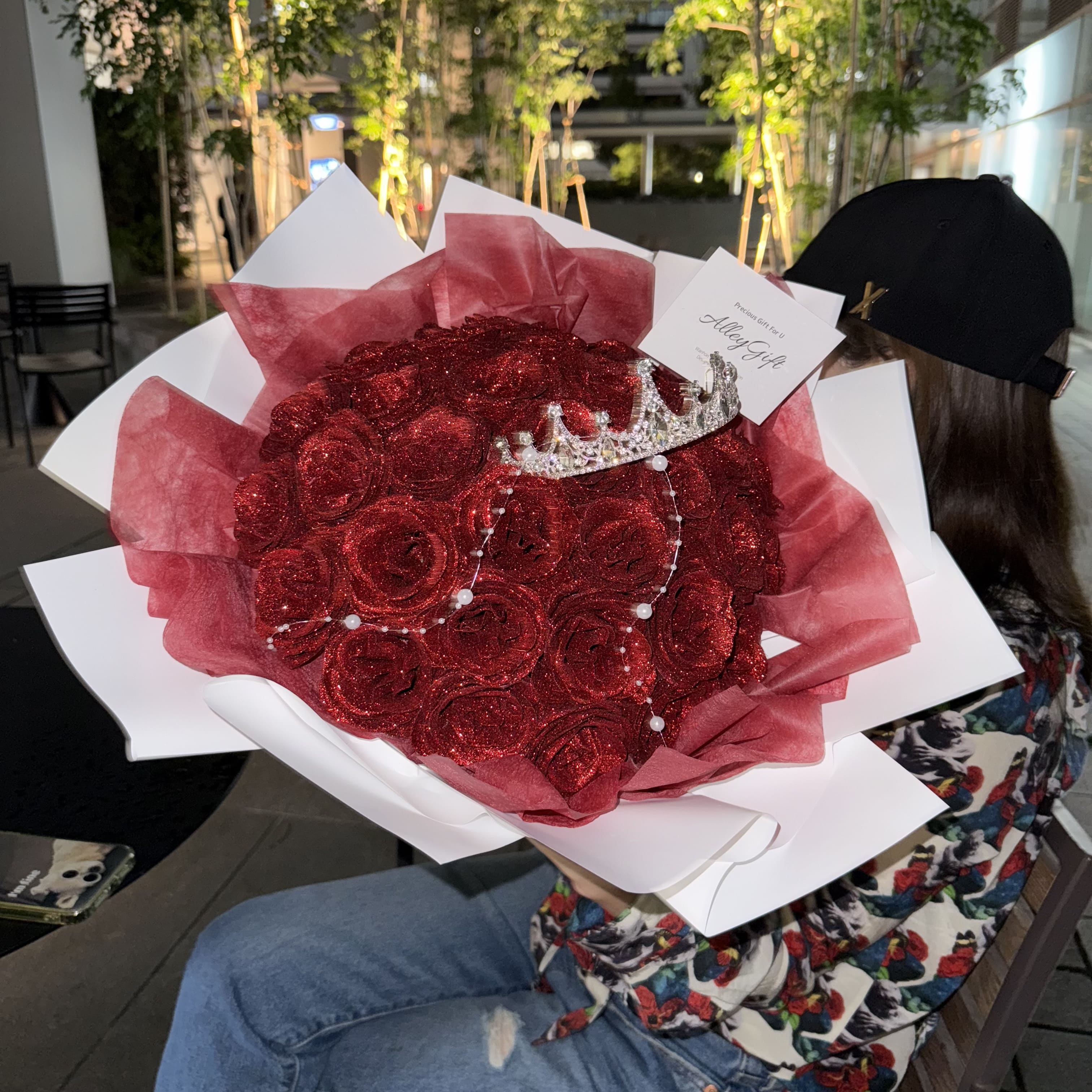 グリッターローズの花束 33本 ワンホンブーケ専門店AlleyGiftの自信作