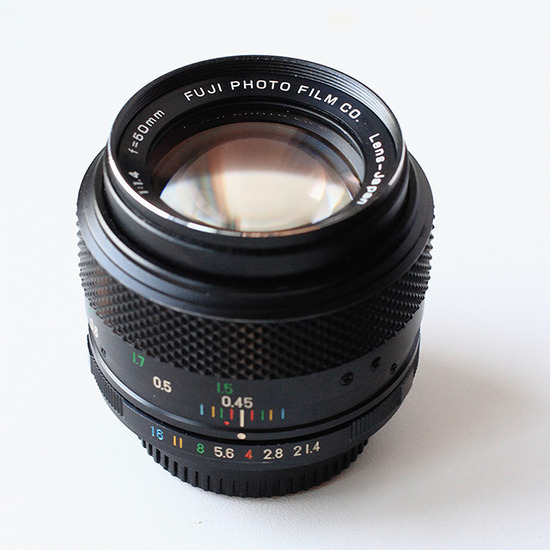 The Fujinon 50 mm f/ 1.4 EBC Lens. Specs. MTF Charts. User Reviews.