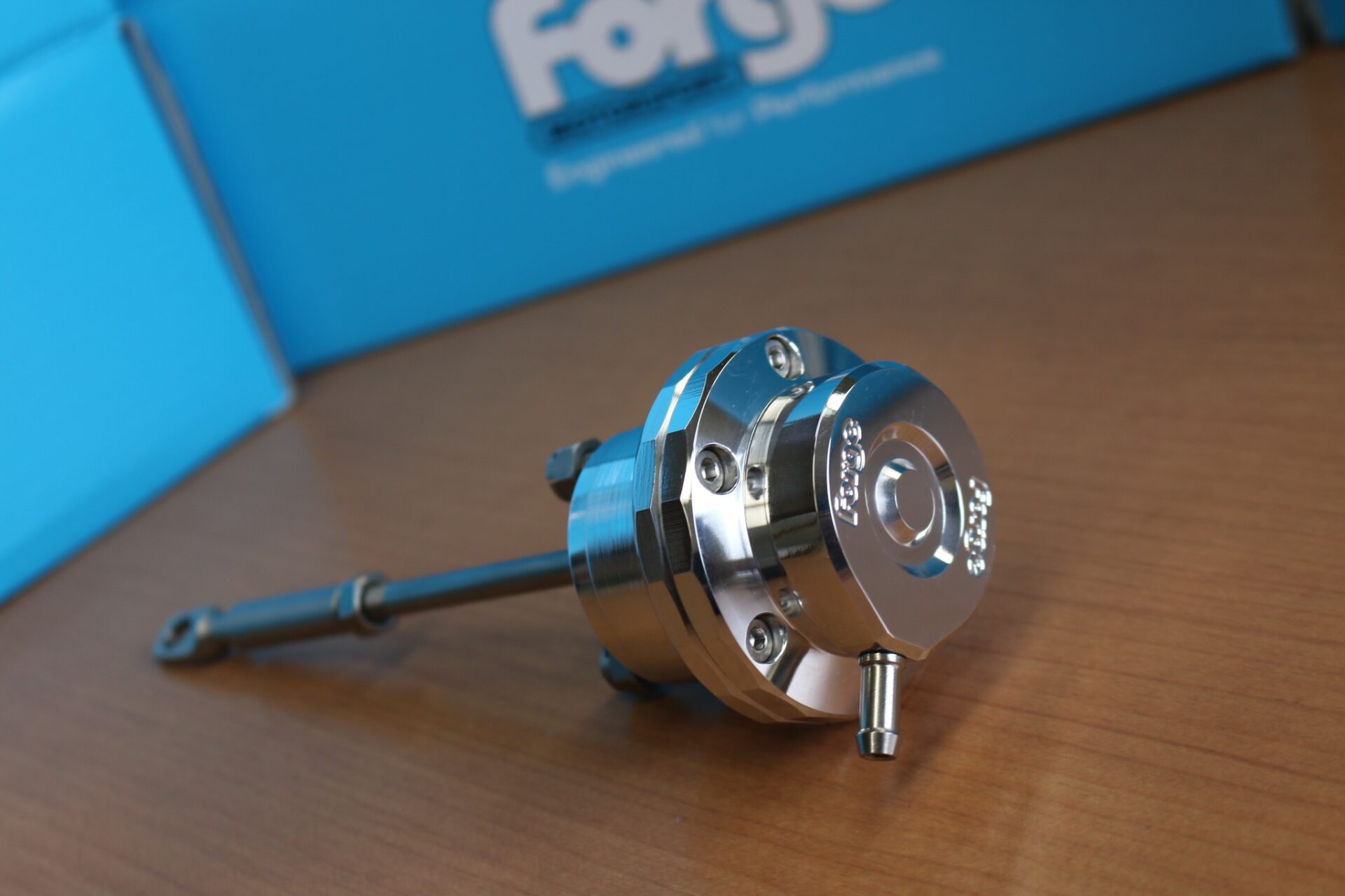 FORGEMOTORSPORT（フォージモータースポーツ）アバルト595 ギャレット