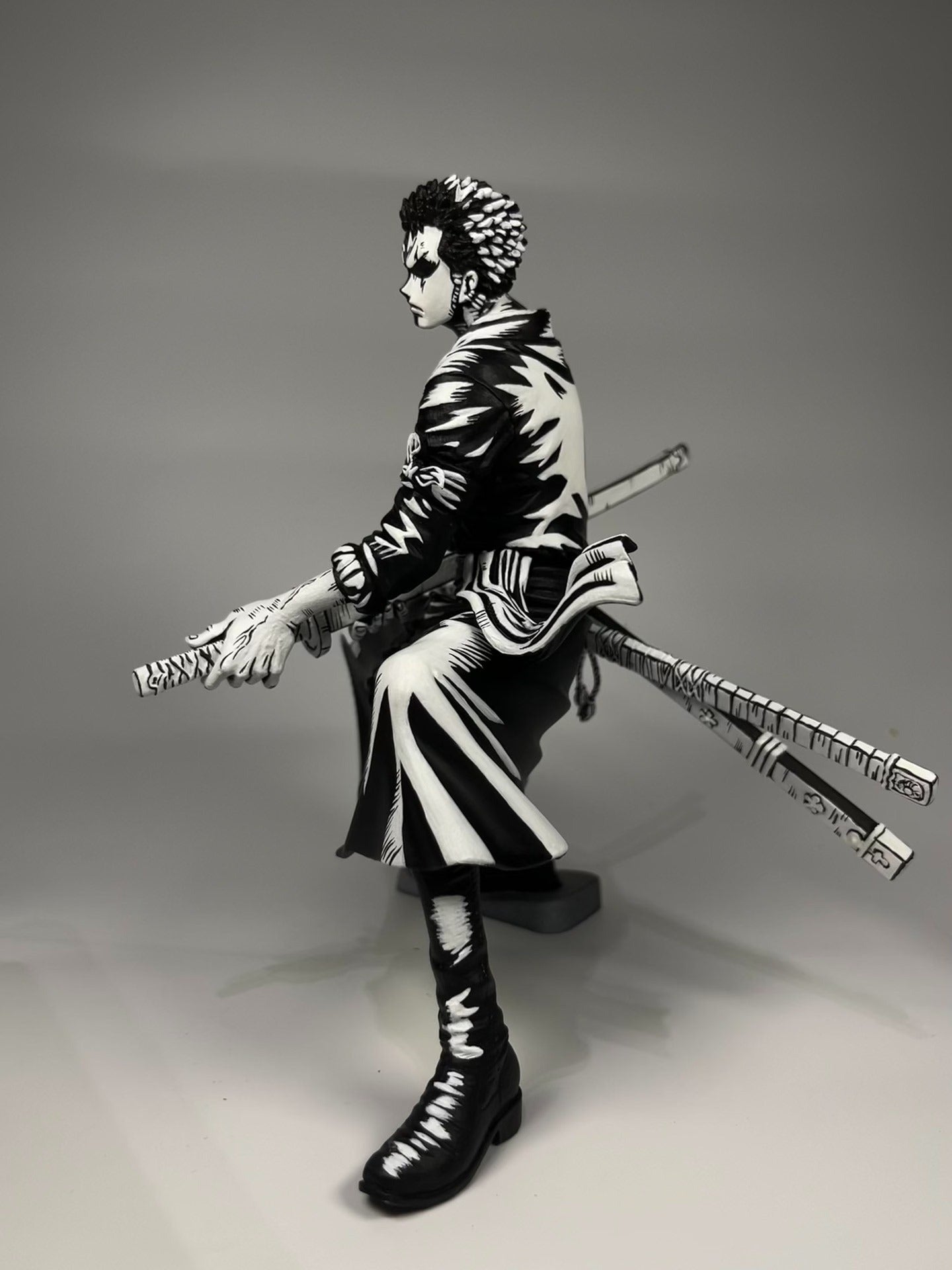 Repaint One Piece,Sauron in manga color black and white – Lyk Repaint