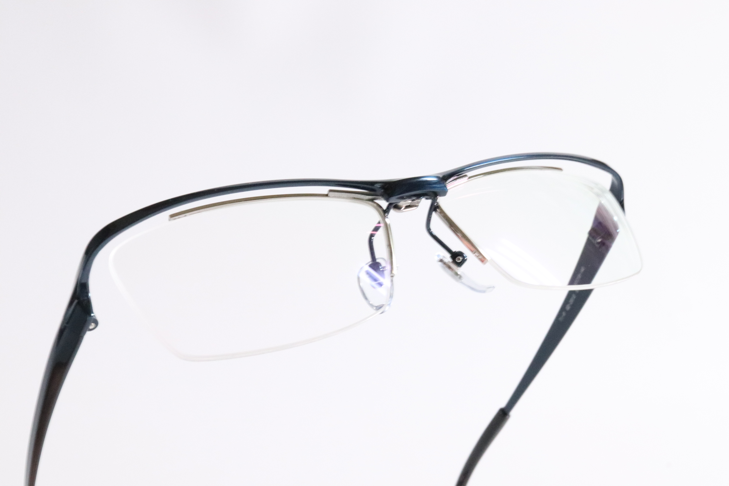 GLIDER【跳ね上げメガネのプロショップ】大阪市住之江区より単式跳ね