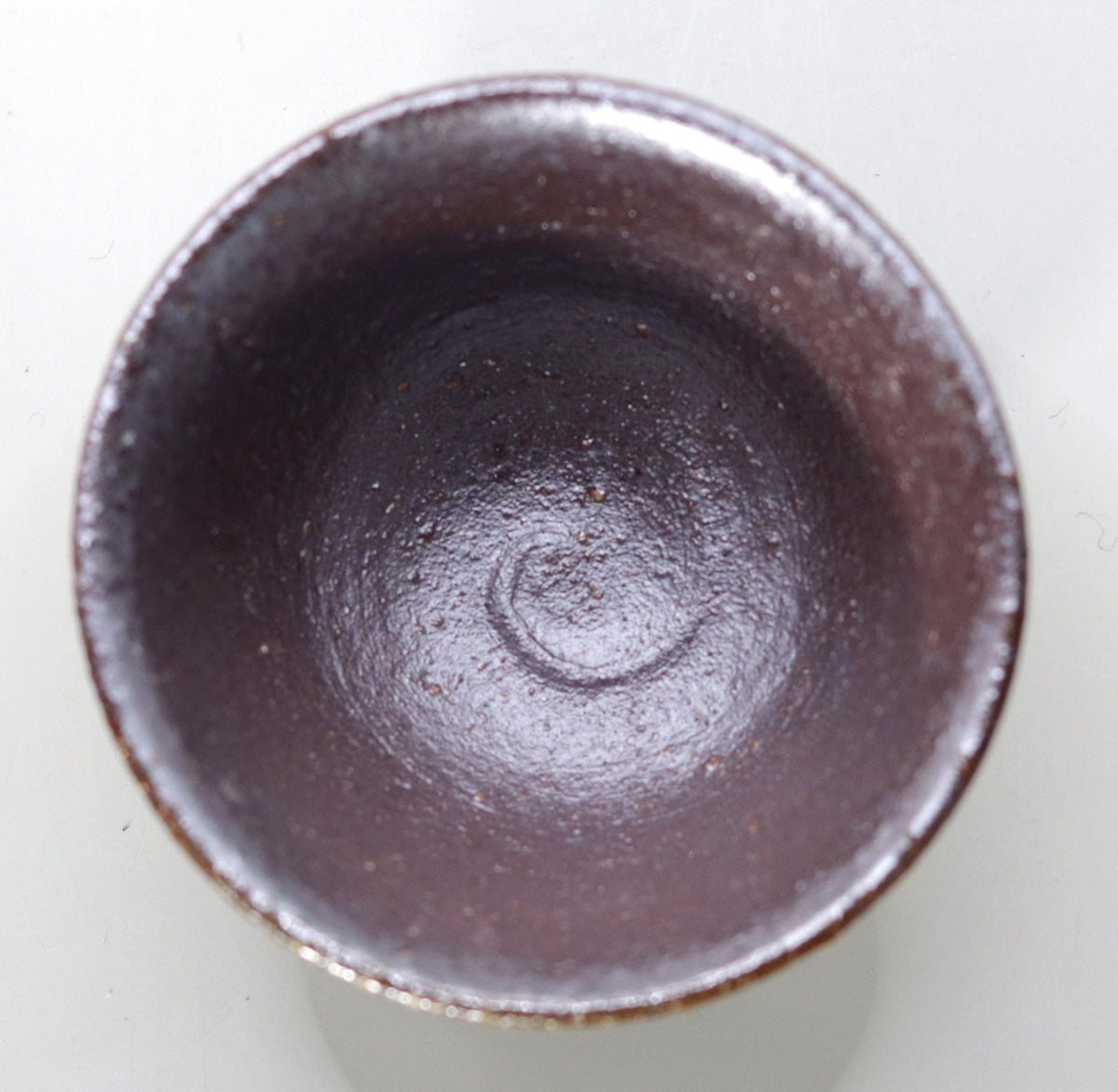 薬師寺東塔基壇土 焼締めぐい吞み 尾西楽斎 – 高級陶器の専門店【甘木道】