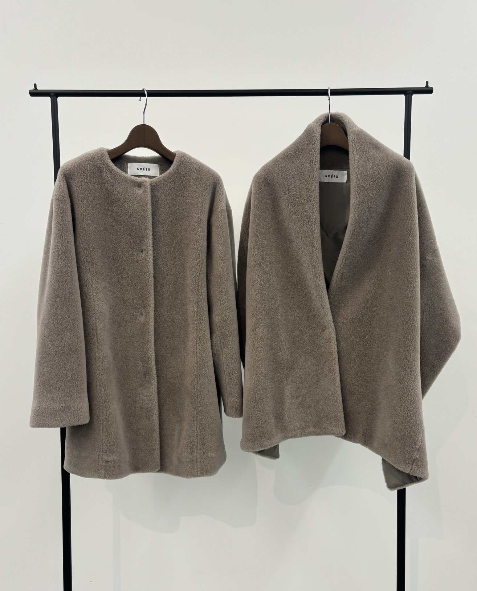 ソージュ】高見えNo.1のボアケープ！ by 大草直子｜着こなしサンプル