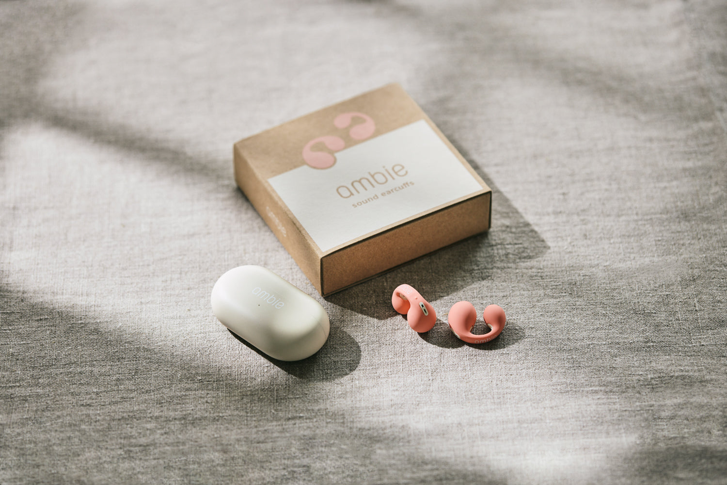 ambie sound earcuffs AM-TW02 Flamingo × Beige – ambie STORE