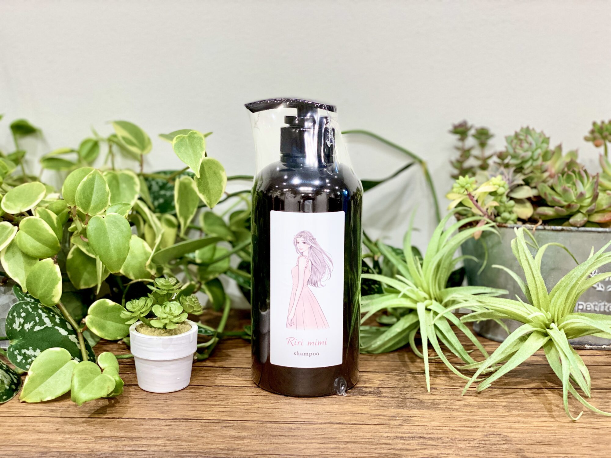 リリミミシャンプー&トリートメントの効果・使用方法・購入方法を解説