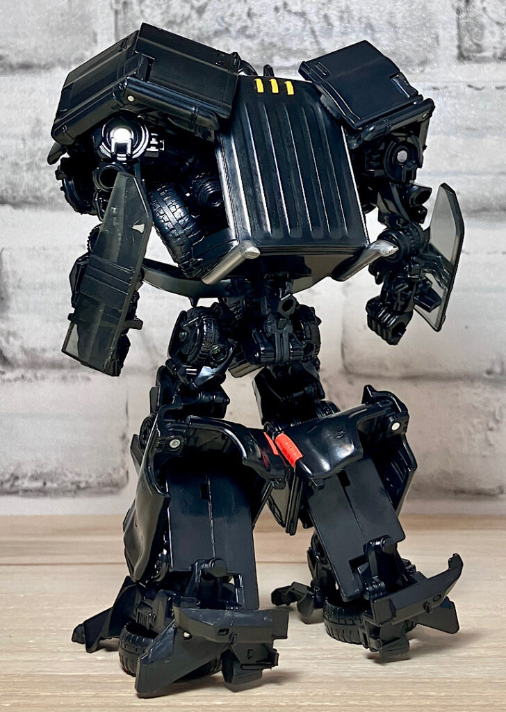 トランスフォーマースタジオシリーズ SS-15 アイアンハイド レビュー