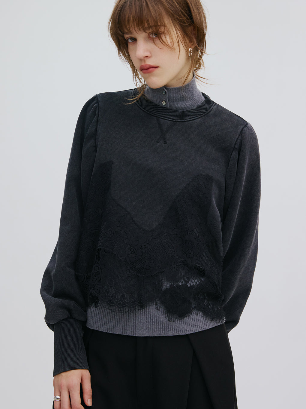 CHEMICAL OVERDYE LACE SWEAT TOP