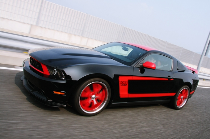 フォード・マスタング BOSS 302 LOOK | アメ車と逆輸入車の総合情報