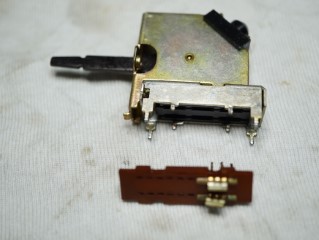 YAMAHA ﾌﾟﾘﾒｲﾝｱﾝﾌﾟ CA-X11 修理の様子