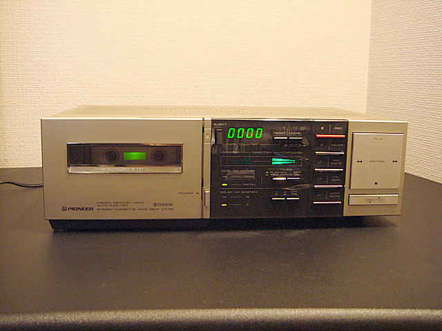 Pioneer CT-X9_カセットデッキ (PIONEER) 1982年頃 | 古いハードに囲ま